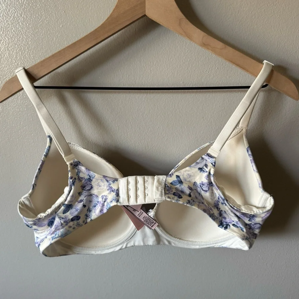 Body by Victoria, Victoria’s Secret Bra - Picture 9 of 9